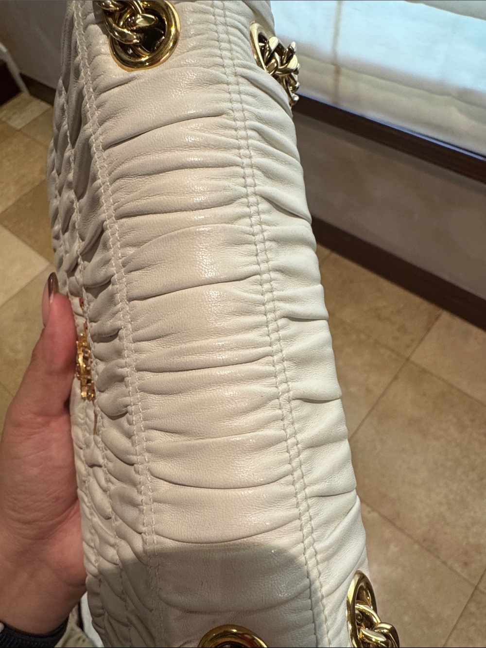 Prada White Quilted Nappa Leather Shoulder Bag with Gold Chain - Picture 5 of 11